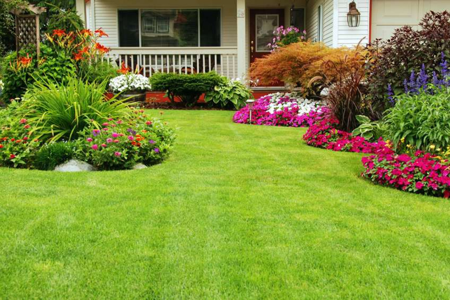 lawn-fertilization-beverly-burlington-delran-nj-premier-lawn-care